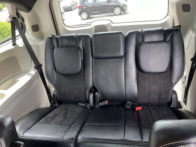 2019 Dodge Grand Caravan - 2C4RDGCG2KR610682 - Image #12