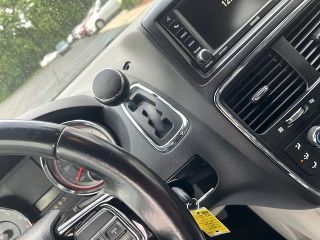 2019 Dodge Grand Caravan - 2C4RDGCG2KR610682 - Image #16